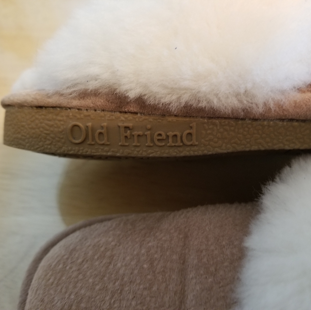 Women's Old Friends Slippers Size 5/6 - Picture 9 of 16
